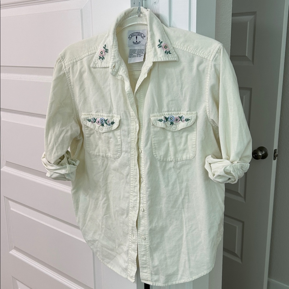 Vintage Embroidered Cream Button Down Shirt